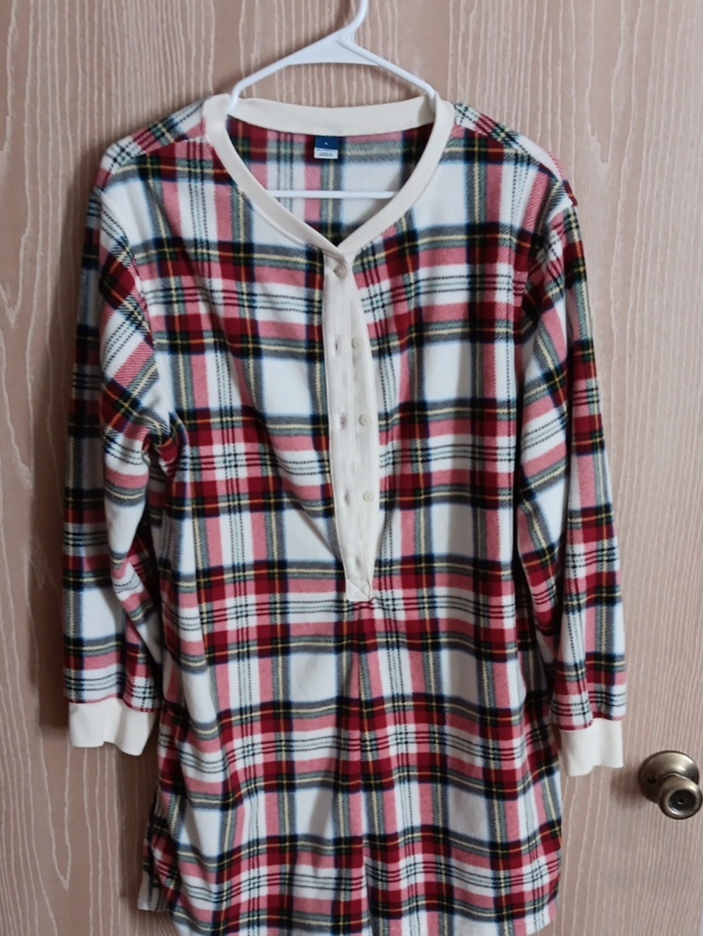 Old Navy Red and White Plaid  Long-Sleeve Pajama Top